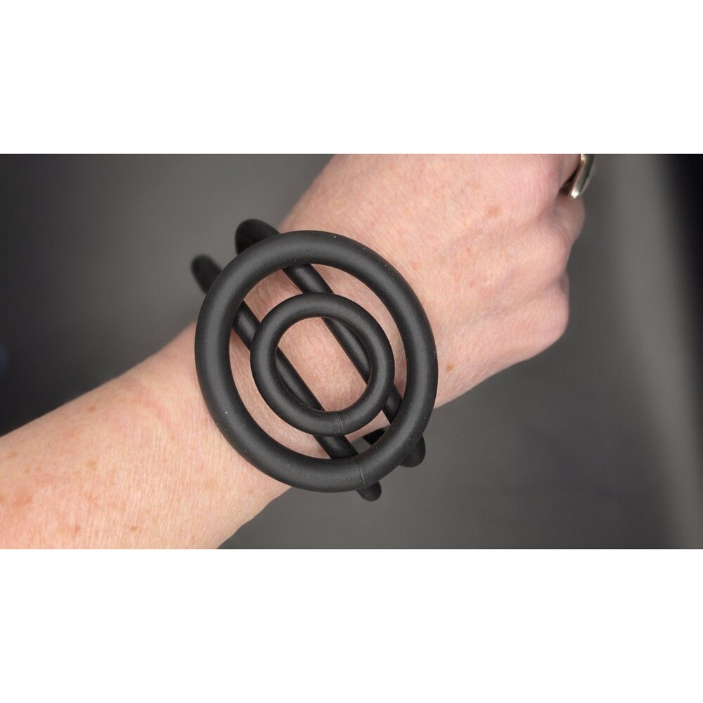 Black Rubber Bracelet Cuff Bangle Round Circle Design Statement Jewelry